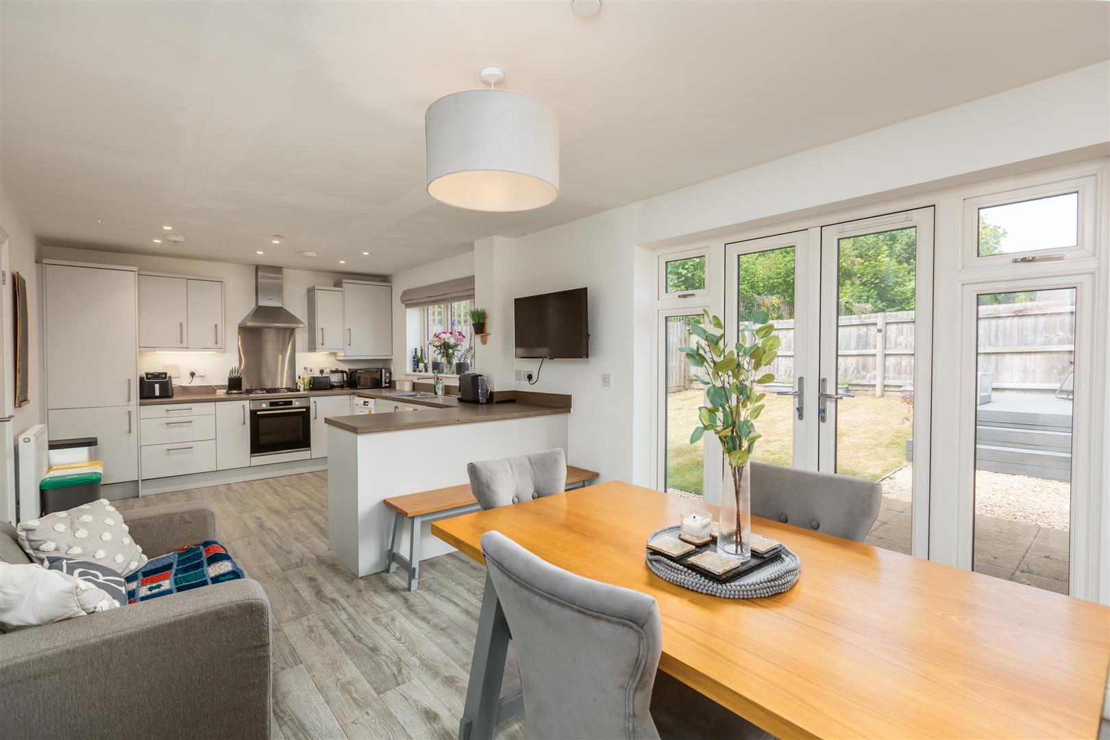 Clos Gelli Wen, Pontardawe, Swansea, SA8 3DF